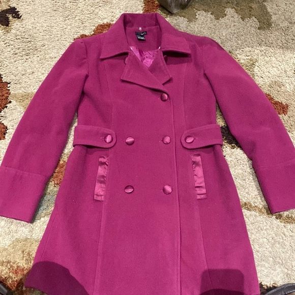 Kensie Jackets & Blazers - ❤️ Kenzie Double Breast Wool Coat ❤️